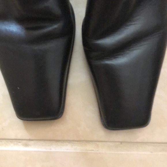 Black short boots - Picture 4 of 4